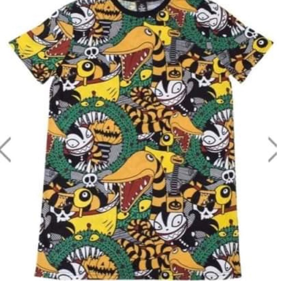 ISO Cakeworthy AOP Tees - Picture 5 of 5